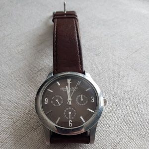 Kenneth Cole Reaction Mens watch. GUC. $15